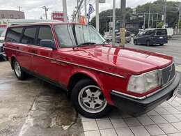 シート・ドアパネル赤革張替☆前席シートヒーター☆ウッドパネル☆純正ターボ用15インチアルミ☆ETC☆タイベル、ウォーターポンプ、オルタ、ガソリンポンプ、ACオリフィスチューブ交換済☆