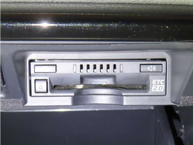 ナビ連動のETC2.0を装備しております。