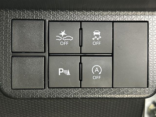 【衝突軽減ブレーキ】衝突するおそれが高い場合、音と光で注意して強いブレーキングを行い、衝突回避・被害軽減を支援します。機能には限界があるためご注意ください。