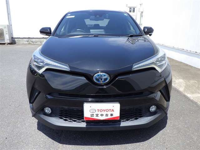 トヨタ認定中古車保証付！（1年間、距離無制限　HV車はHV保証付）　別途延長保証もご用意しております♪　ぜひ現車を確認にご来店ください