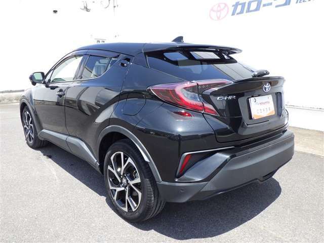 トヨタ認定中古車保証付！（1年間、距離無制限　HV車はHV保証付）　別途延長保証もご用意しております♪　ぜひ現車を確認にご来店ください