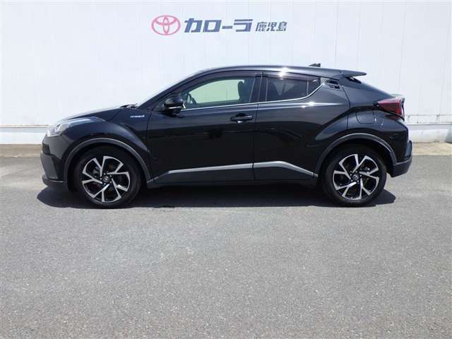 トヨタ認定中古車保証付！（1年間、距離無制限　HV車はHV保証付）　別途延長保証もご用意しております♪　ぜひ現車を確認にご来店ください