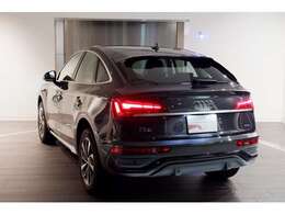 Audi認定中古車は、Audi正規ディーラーがお届けする「Audiが二度認めたAudi」です。Audiならではの保証やサポートを付帯した安心の一台です。