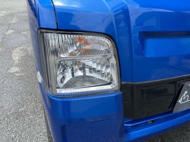 セブンカンパニー　サンバー Sambar Truck] Distinctive W.R. Blue Pearl! A low-mileage