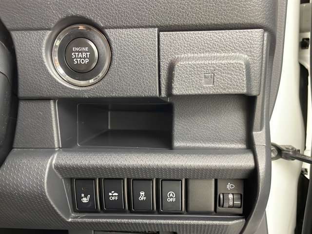 【運転席操作部】快適なドライブを楽しむための機能が装備されています！運転席から触れるので、使いやすいです！除菌プランいれていただくと、さらに清潔で安心していただけます！
