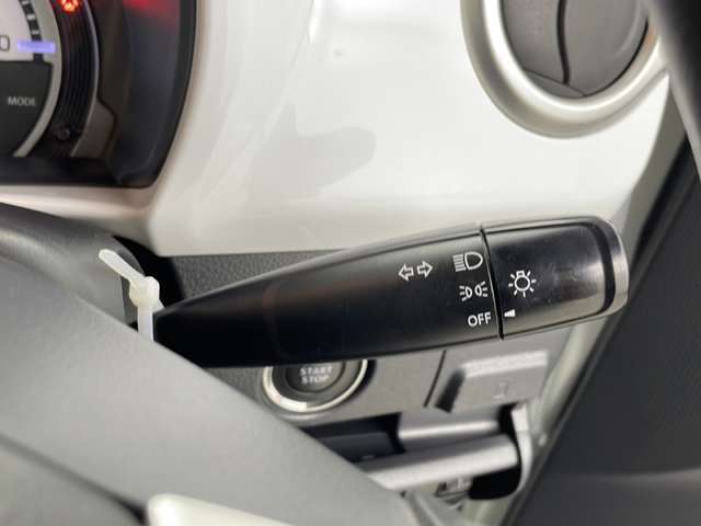 【運転席操作部】快適なドライブを楽しむための機能が装備されています！運転席から触れるので、使いやすいです！除菌プランいれていただくと、さらに清潔で安心していただけます！