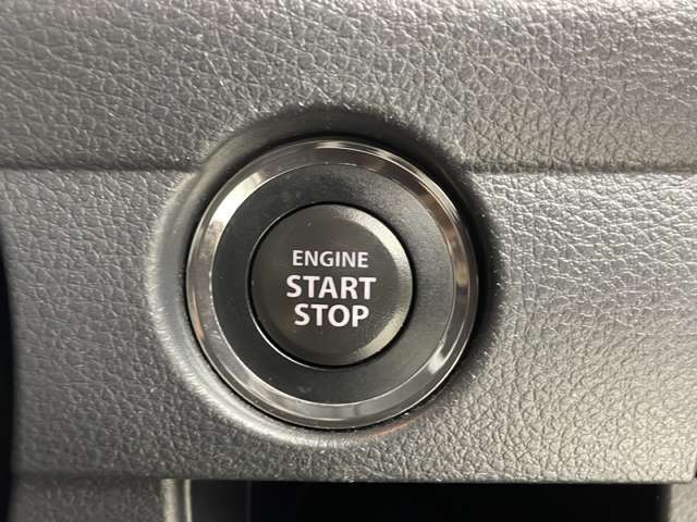 【運転席操作部】快適なドライブを楽しむための機能が装備されています！運転席から触れるので、使いやすいです！除菌プランいれていただくと、さらに清潔で安心していただけます！