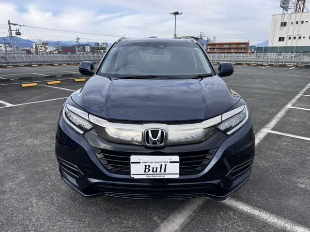 装備：純正ナビ地デジBカメラスマートキーPスタートETC黒レザーメモリー付きパワーシートヒーター付きホンダセンシングレーダークルーズパドルシフト