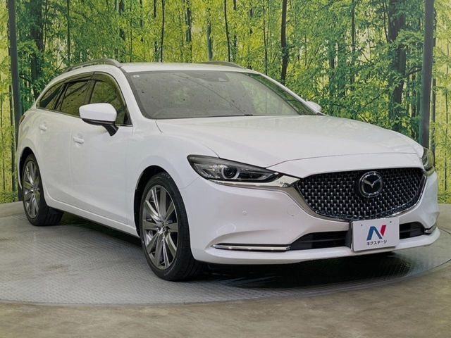大好評のボディコーティング「弾スプラッシュコート」もご納車までに施工可能。通常のガラスコートと異なる、耐久年数6年の無機質ガラスコーティングが、ボディをキレイな状態に保ってくれます。