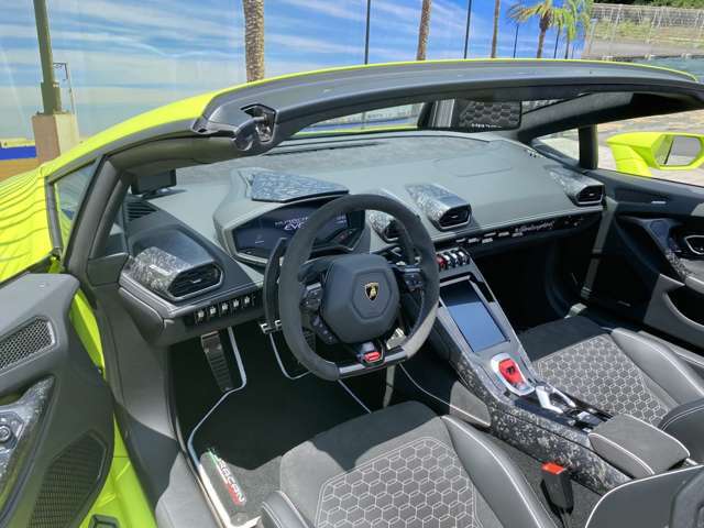 ランボルギーニ ウラカンスパイダー EVO RWD (LDF) 2021年 0.5万