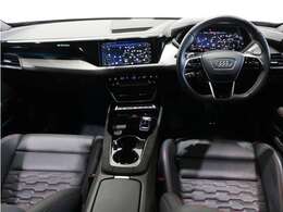 当社グループの在庫を系列店にてご案内致します。気になるお車などございましたらお気軽にスタッフまでお問い合わせくださいませ。