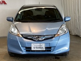 【Honda認定中古車 U-Select】　エンジン、オーディオやカーナビ(社外品は除く）に至るまで保証をお付け致します。全国のホンダディーラーで保証と整備が受けられます。