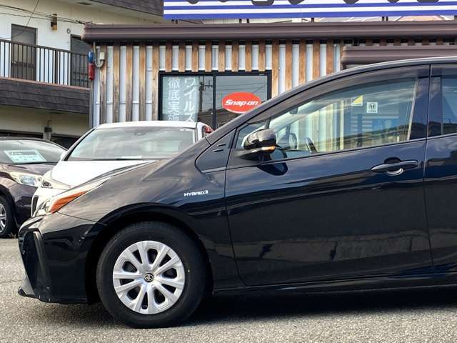 当店のお車は全車安心保証付！！指定工場、板金工場完備しています！！