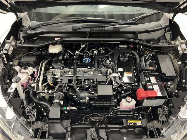 エンジンルーム内も隅々まで掃除がいきわたっています！