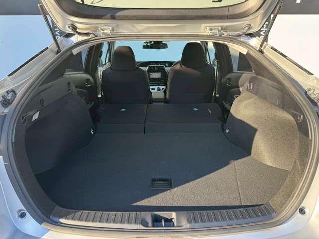 ☆整備☆車検☆鈑金☆買取☆保険☆レンタカー☆リース☆その他取付作業など自動車にかかわることはすべてお任せください♪新車や中古車注文販売も承ります。