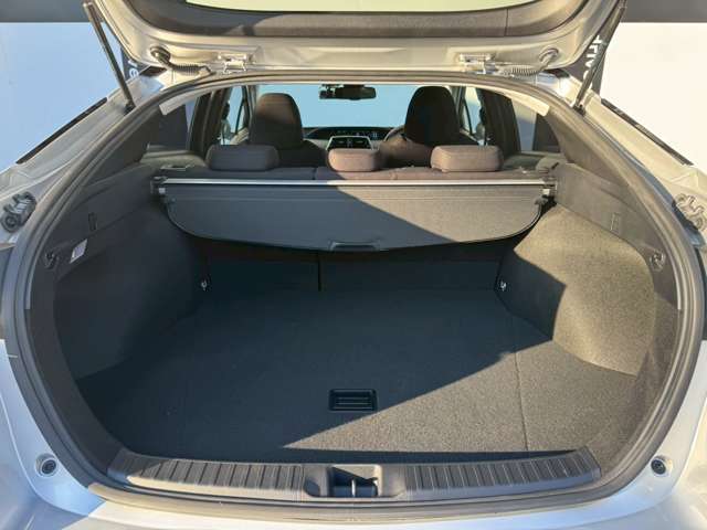 ☆大阪府内買取ランキング第1位獲得☆今回がお車のお乗換えで下取車があるお客様へ。下取・買取においても決して他社には負けません！！　♪査定も無料ですので併せてお気軽にお声がけ下さい！