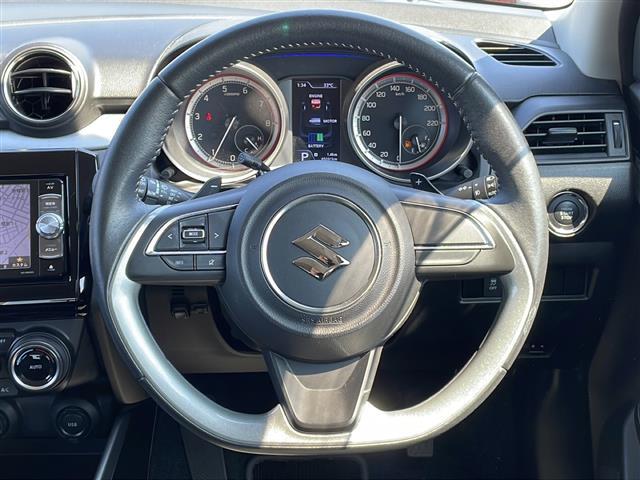 気になる車はすぐにお問い合わせください！画面右側の0066から始まる無料ダイヤルからお問い合わせ下さい！専門スタッフがお車のご質問にお答えいたします！
