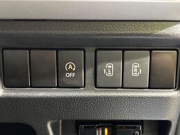 【両側パワースライドドア】スマートキーや運転席のスイッチで後席両側スライドドアの開閉が可能♪電動だから力を入れてドアを開ける必要が無く、小さなお子様でも簡単に開け閉めでき快適です♪