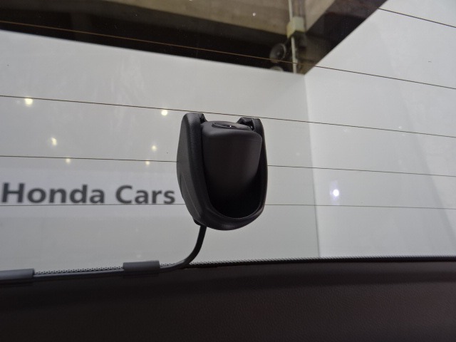 前だけではなく後方にもドラレコ装備！前後でついていると嬉しい装備ですよね！！