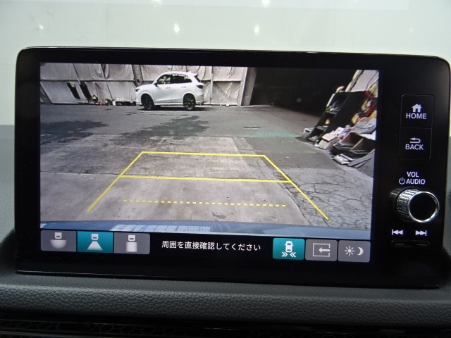 バックカメラの画像です。ガイドラインがスムースな車庫入れをサポートいたします！車庫入れの安心感がアップしますね☆