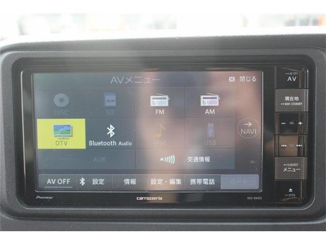大好評のボディコーティング「ハイモースコート」もご納車までに施工可能。雨染みや線傷など中古車だからと諦めていませんか？ピカピカの状態でお乗り出しいただけます。