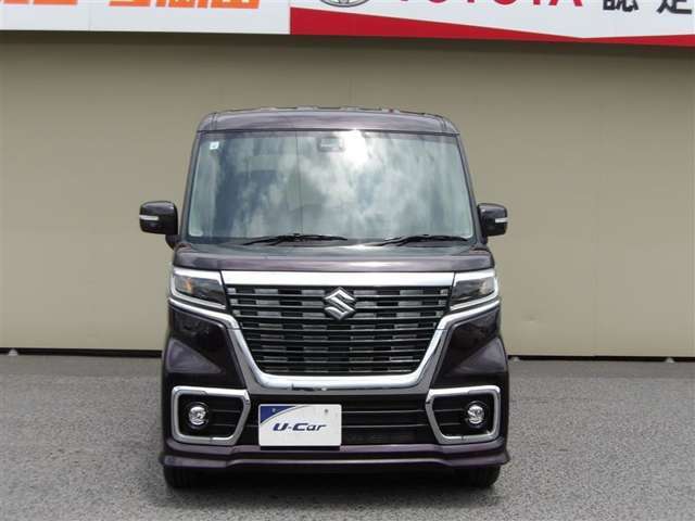 ワイド＆ローのスタイルで走行安定性もばっちりです。運転しやすくロングドライブも安心です。