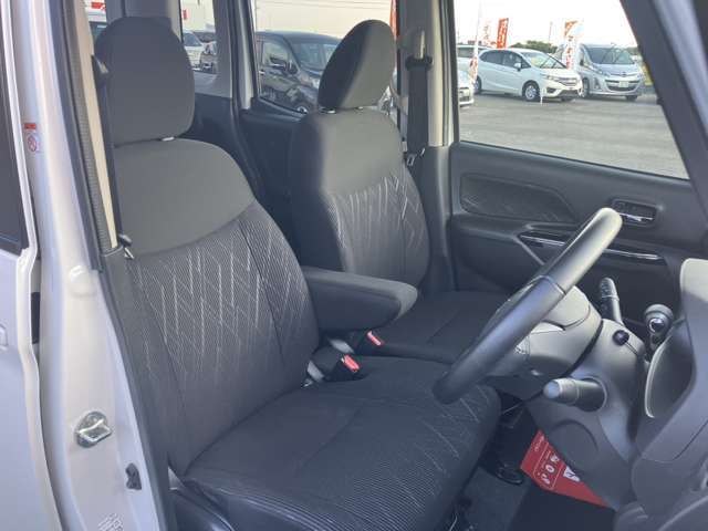 多項目を細部まで点検・整備致します。交換が必要な消耗品は全て交換し、丁寧に仕上げ納車致します。