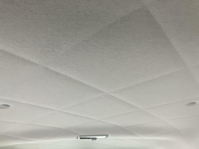 キルト調のおしゃれな天井。