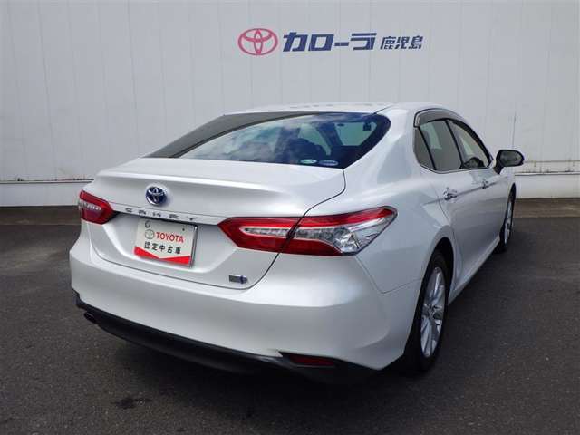 トヨタ認定中古車保証付！（1年間、距離無制限　HV車はHV保証付）　別途延長保証もご用意しております♪　ぜひ現車を確認にご来店ください