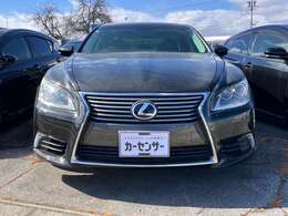 敷地内にガレージ併設！軽作業ならすぐに対応します。