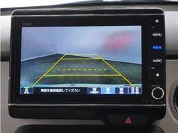 ◆バックカメラ◆リバースにするだけで映ります、後方の安全確認や、狭い駐車場での車庫入れ、雨の日や夜間など視界の悪い時に便利です！安全にバックする為には欠かせない装備です。