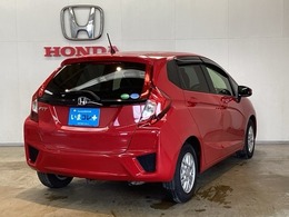 【Honda認定中古車 U-Select】　は3つの安心をお約束します。　1　Hondaのプロが整備した安心。 2　第三者機関がチェックした安心。　3　購入後もHondaが保証する安心。