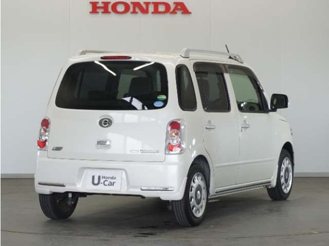 車両本体価格以外に必要な諸費用を含めたお支払い総額で検討して下さい！車両価格は安いけど諸費用が高い！なんてことにならないように当店は購入に必要な金額＝総額を表示しております！