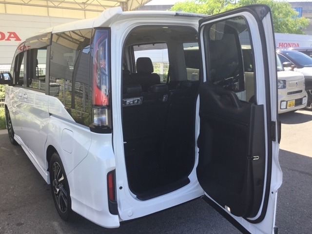 【わくわくゲート】タテ開け・ヨコ開け！自由に使えて便利ですよ♪狭い場所での荷物の積み下ろしもラクラク♪