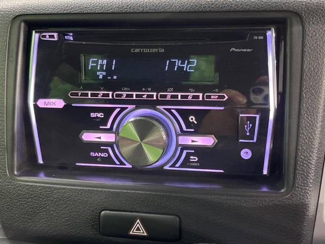 お好きな音楽を車内でお楽しみいただけます♪スピーカー交換・ウーハー追加などの音質向上や、最新ナビ・後席モニター等の取り付けも是非ご相談ください！