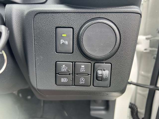 アイドリングストップ機能付き！もう、無駄な燃費消費は行いません。