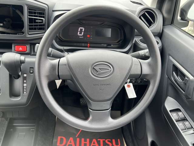 誰も使用していない安心の届出済未使用車です。　K-ばっか！では高年式で走行距離100km未満の届出済未使用車だけを仕入れています。