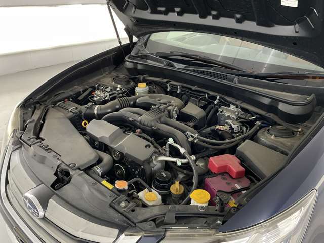 当店スタッフ全員が「中古自動車販売士」です♪お車のご購入が初めての方や、お車に詳しくない方でもわかり易いご説明を全スタッフ心掛けております。些細な疑問も親身になってお答え致しますのでご安心下さい！