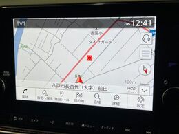 【ナビゲーション】目的地までしっかり案内してくれる使いやすいナビ。Bluetooth接続すればお持ちのスマホやMP3プレイヤーの音楽を再生可能！毎日の運転がさらに楽しくなります！！