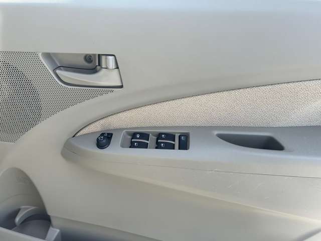 車両の状態など詳細はお気軽にお問合せ下さい♪ご来店の際は不在のこともございますので事前にお電話にてご確認お願い致します。