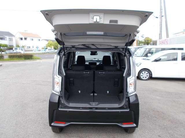 納車前にフッ素コーティングにより綺麗にしご納車させていただきます！