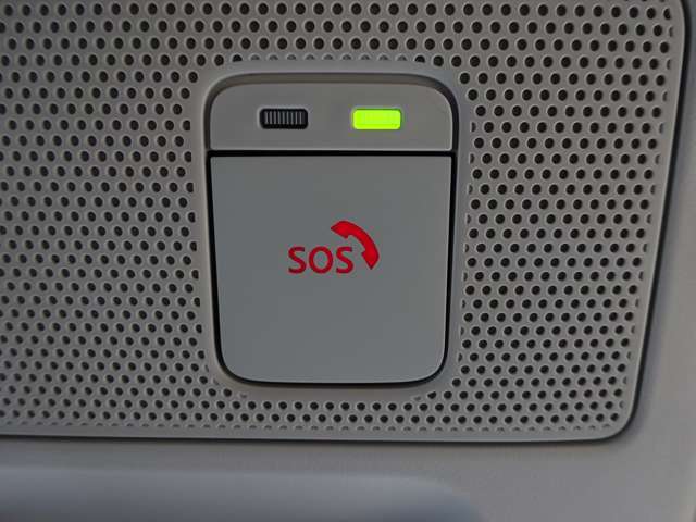 【SOSコール】体調が悪い時やあおり運転で怖い思いをしている時、事故にあった時SOSコールを押すとオペレーターに繋がり対応してくれます！緊急時はパニックになりやすいので、とりあえずココと覚えててください！