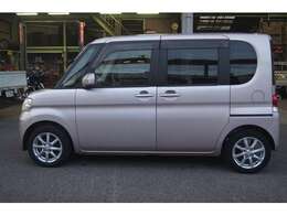 左パワースライドドア