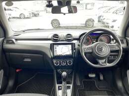 【インパネ全体】全方位で視界が広く、高い目線で運転もしやすいです！