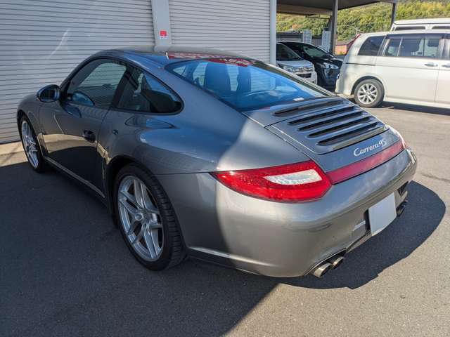 ワイドフェンダー