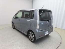 展示車はお客様のお住いの近くのネッツトヨタ石川のお店まで移動も可能です。最寄りの店舗までお気軽にご相談ください。