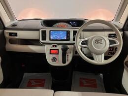 インパネ全体！！視界も良好で運転し易い♪小回りが利くから、運転が苦手でも狭い路地や駐車場でも運転しやすいですよ◎