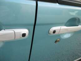 詳しくは、カーセンサーフリーダイヤル「0078-6002-795865」もしくは、グローバルサンガワ「0879-43-3034」へお気軽にお問合せ下さい。