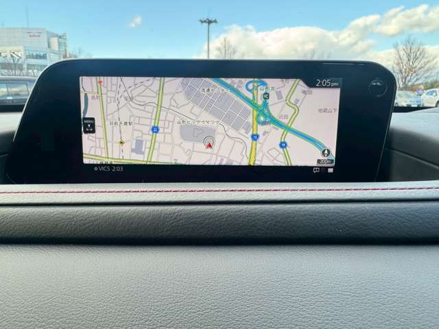 純正ナビ付きでお出かけも安心♪