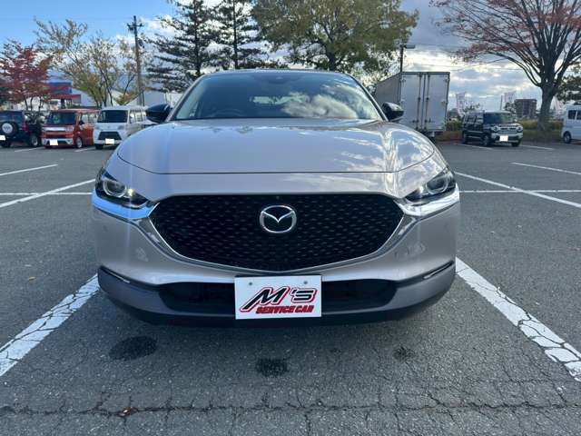 サービスカーエムズの車両をご覧頂きありがとうございます。数あるお車の中からお気に入りの1台をお選び下さい♪